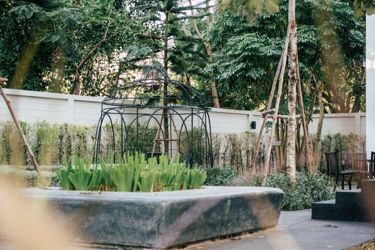 The Courtyard Khaoyai by Praweena Му Си Екстериор снимка